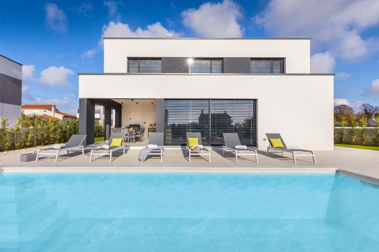 Amazing Private Villa With Outdoor Swimming Pool In Vodnjan Zewnętrze zdjęcie