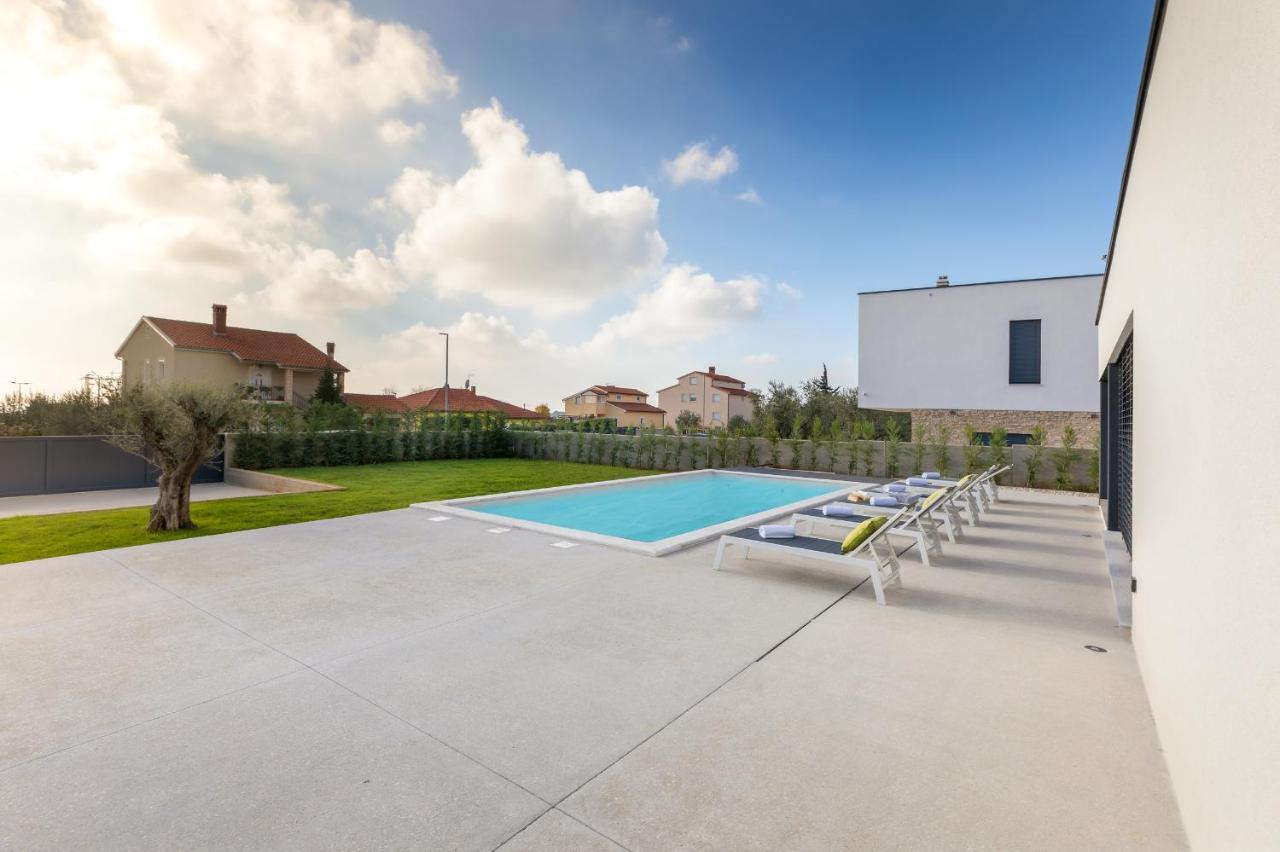Amazing Private Villa With Outdoor Swimming Pool In Vodnjan Zewnętrze zdjęcie