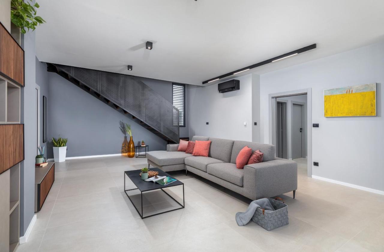 Amazing Private Villa With Outdoor Swimming Pool In Vodnjan Zewnętrze zdjęcie
